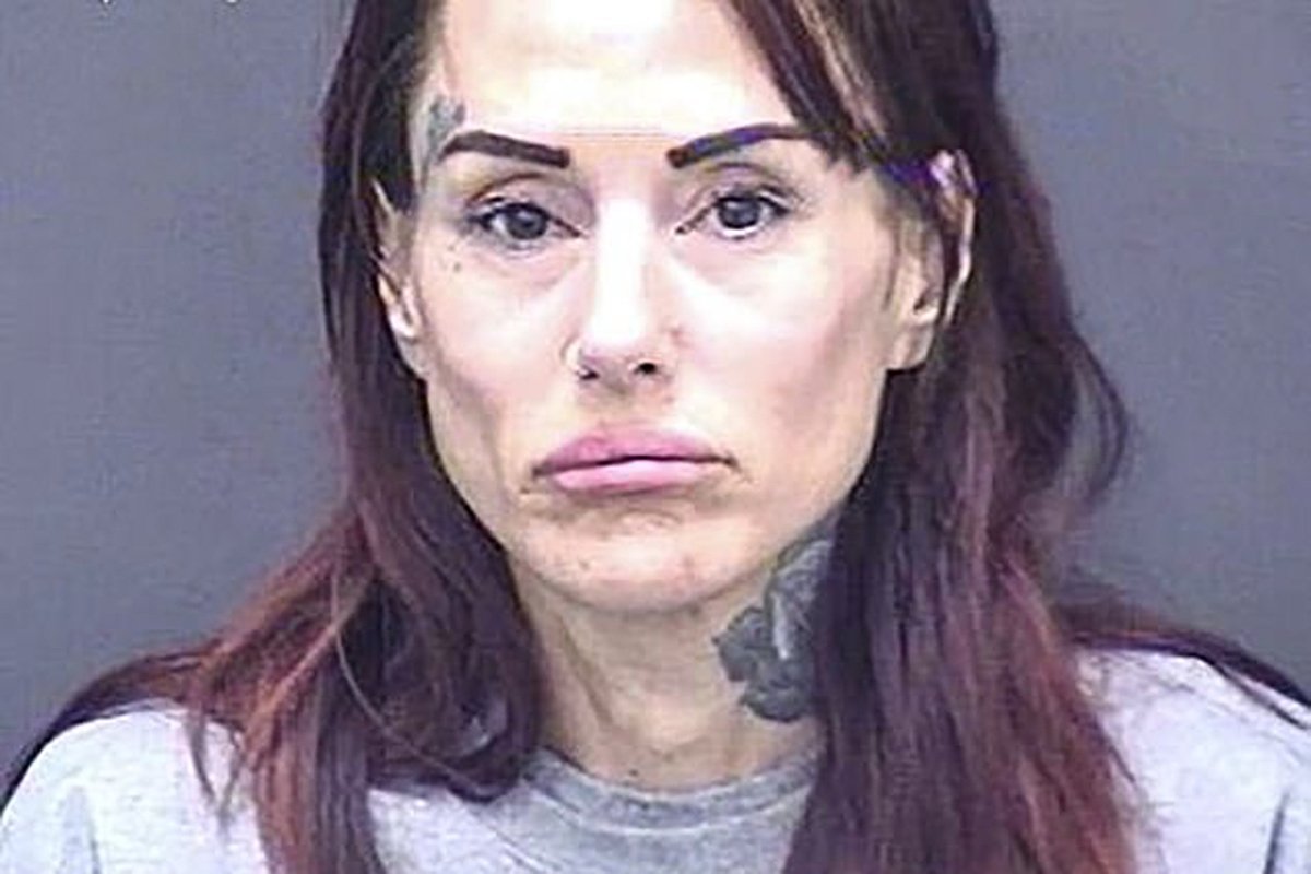 Дебби Перейра