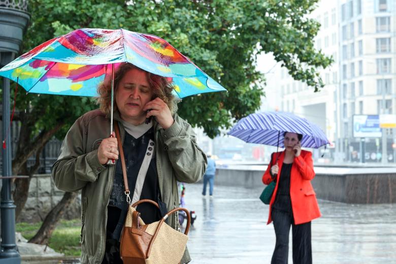 pochti-sentjabr-prognoz-pogody-v-moskve-moshhnye-grozy-rekordy-osadkov-42c7455.jpg